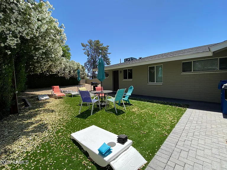 33 N Hobson #A — Photo 11