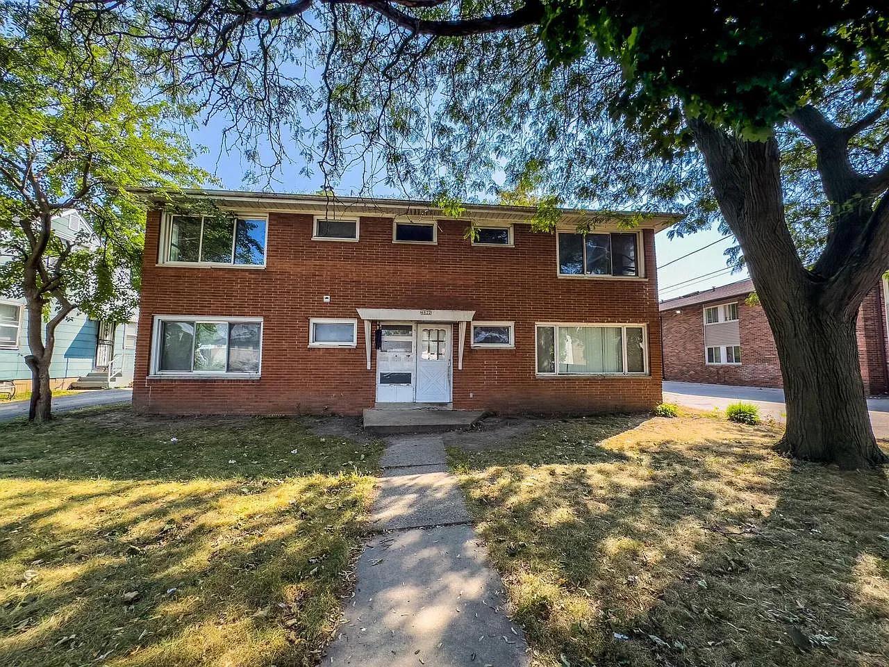 4822 North 45th STREET photo 1