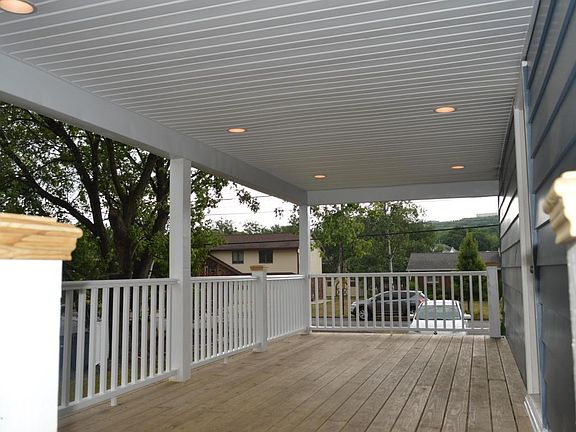 2nd image of 820 Lawler Dr #L-7
