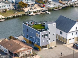 110 N Ensign Dr, Little Egg Harbor, NJ 08087