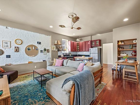 3rd image of 1745 W 18th Pl Unit 1R