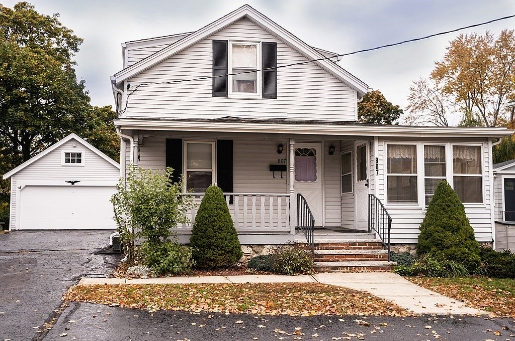 807 East St, Walpole, MA 02081 Zillow