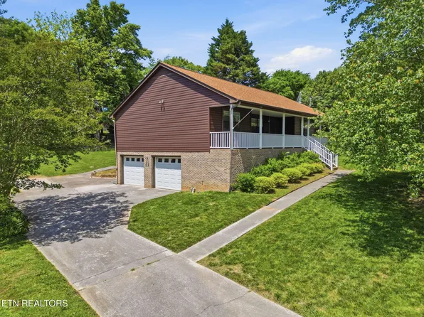 2112 Pine Meade Rd, Knoxville, TN 37923
