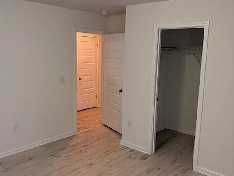 82 American Ct — Photo 14