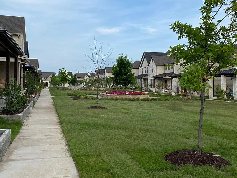 4127 Runway Mews — Photo 25