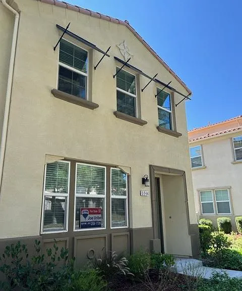 5044 Verdugo Way — Photo 1