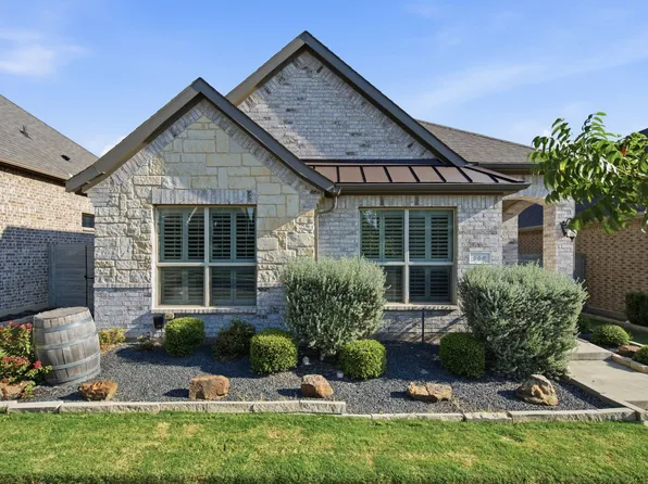 908 Plaza Ln, Argyle, TX 76226