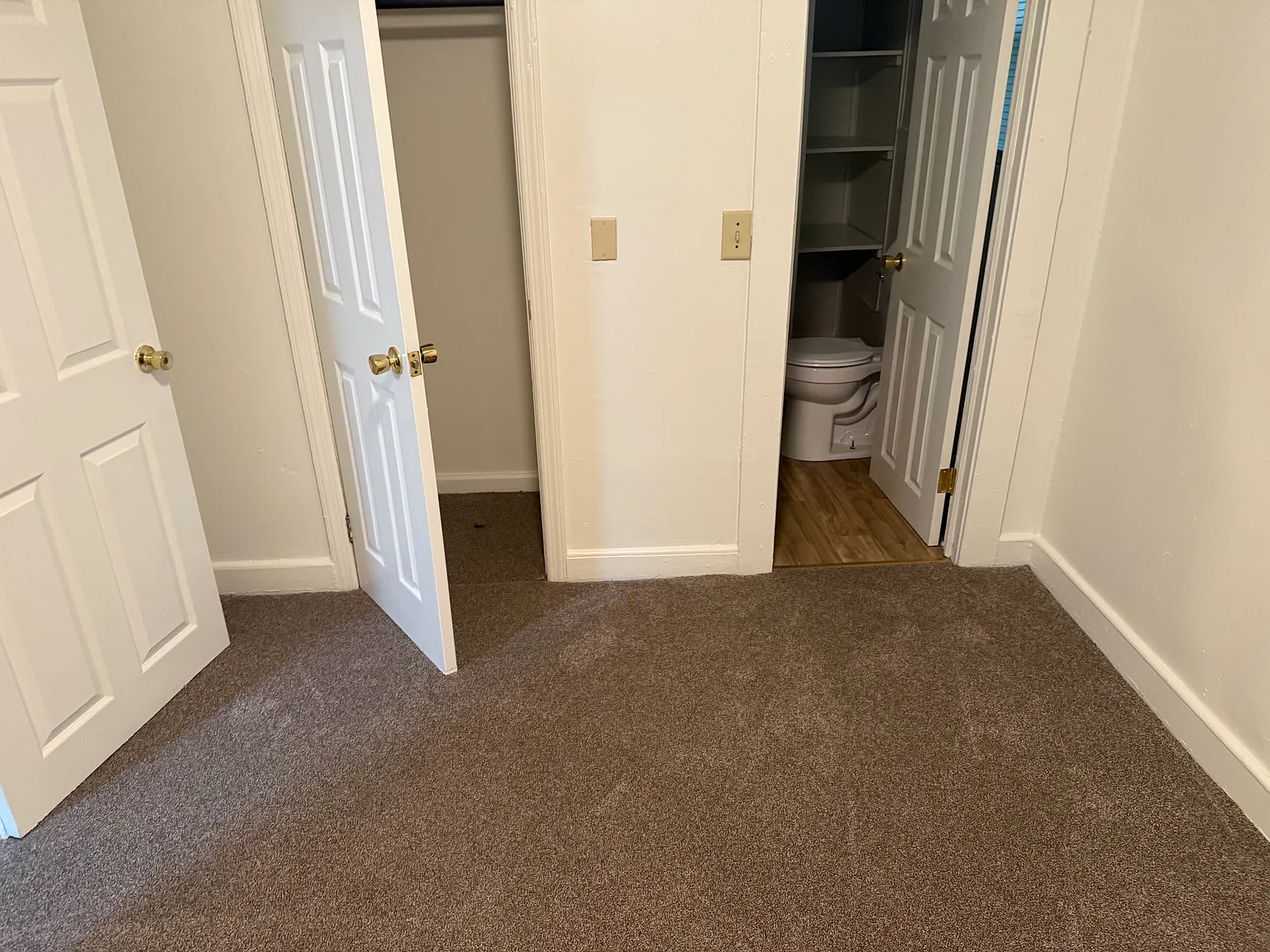 2 bed, 728 sqft, $850 — Photo 1