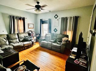 211 Vernon St APT 1, Worcester, MA 01607