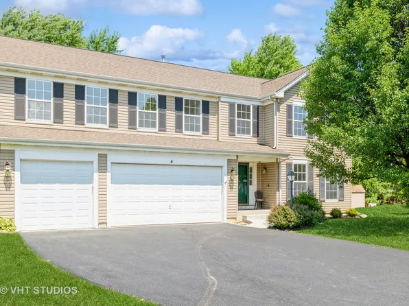 4 Joyce Ct, Algonquin, IL 60102