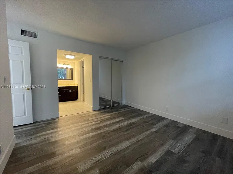 9441 Live Oak Pl #209 — Photo 19