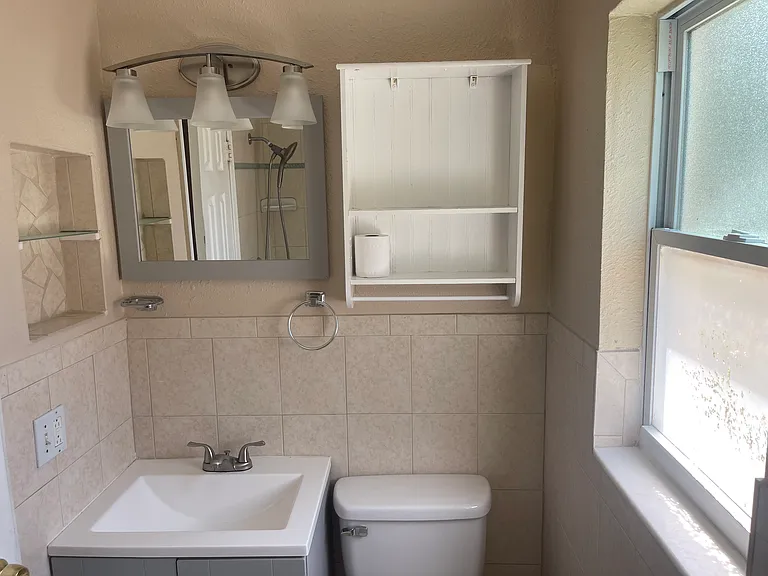 5633 Auld Ln — Photo 23