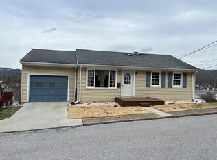 1146 Fort Henry Ave, Wheeling, WV 26003