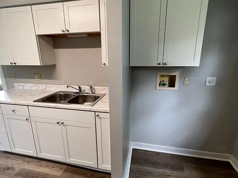 360 N 10th St — Photo 10