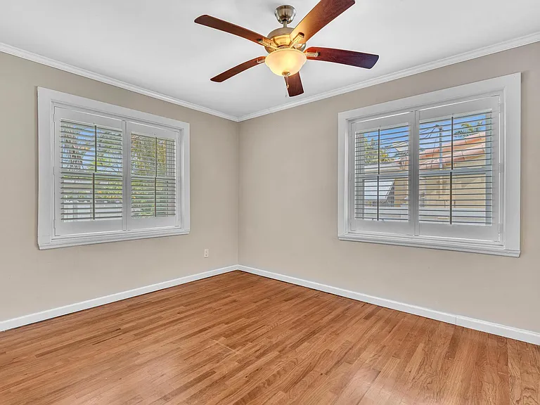 1527 Mayo St — Photo 38