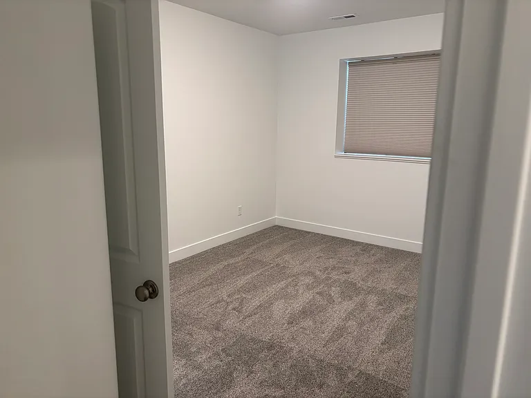 3594 W 2800 S — Photo 14