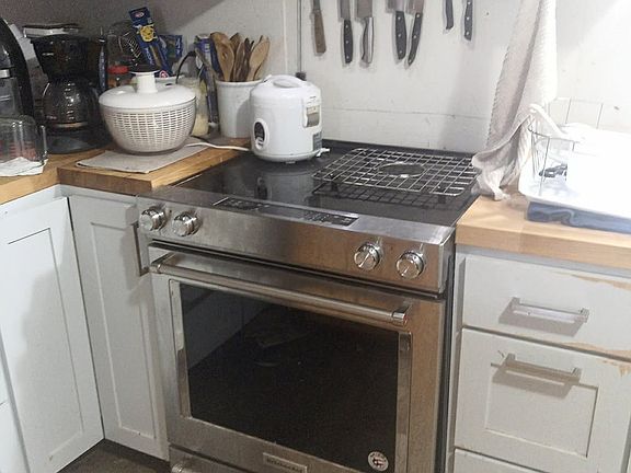 4th image of 1000 N 8th St Space 20