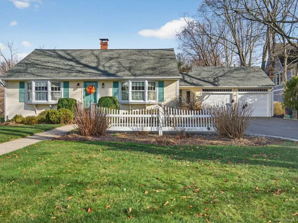 141 State Street, Guilford, CT 06437