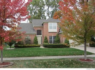 29295 Fieldstone, Farmington Hills, MI 48334