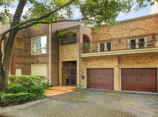 5 Pine Briar Cir, Houston, TX 77056