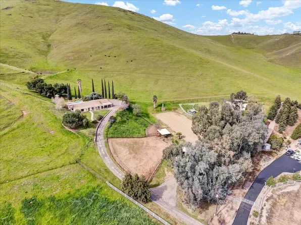 30709 Powell Drive, Exeter, CA 93221
