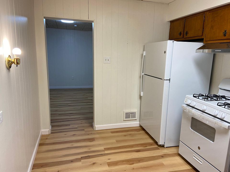 1st floor kitchen