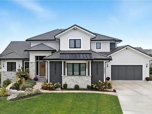 3301 W 149th St, Leawood, KS 66224
