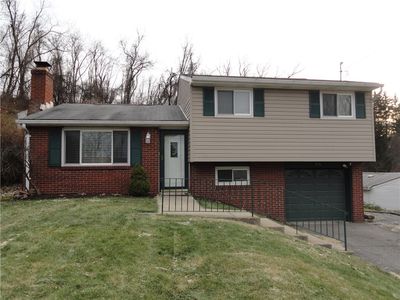 216 Chestershire Dr N, Oakdale, PA, 15071