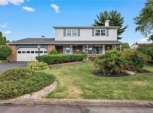 7102 Linden Rd, Macungie, PA 18062