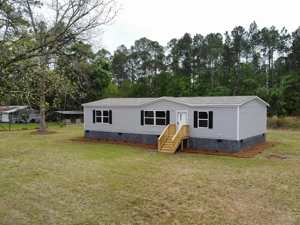 4561 Buffalo Creek Dr, Nahunta, GA 31553