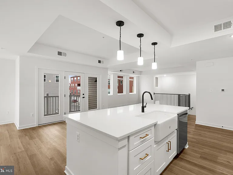 1631 Blacksmith Way #214-B — Photo 12