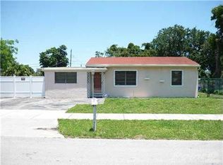 25 Miami Gardens Rd, West Park, FL 33023