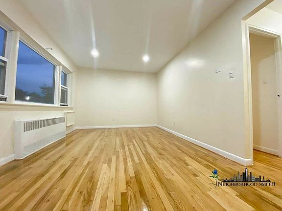 2nd image of 1415 E 88th St #2