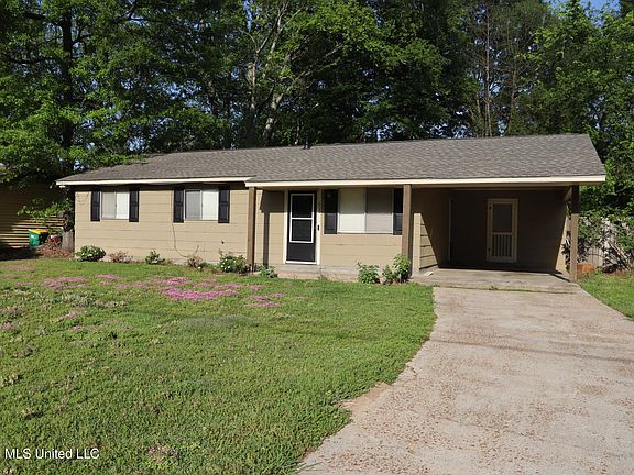 3rd image of 669 Ralde Cir