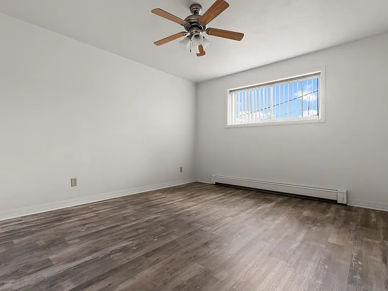 136 Main St #205 — Photo 7