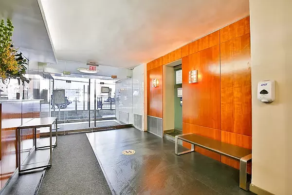 Rented by Platinum Properties | media 8