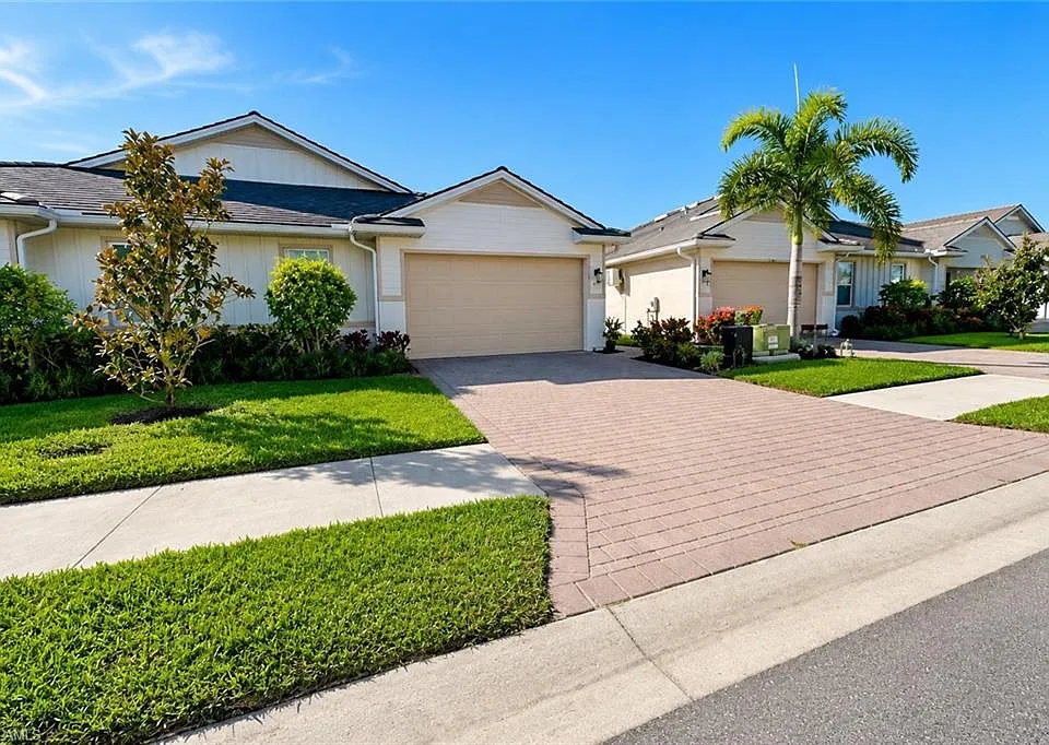 1170 Tranquil Brook Dr