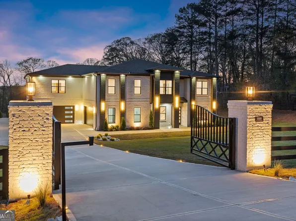 1688 Mineral Springs Rd, Hoschton, GA 30548