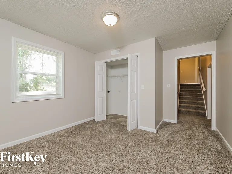 2312 Barnsley Ct — Photo 14
