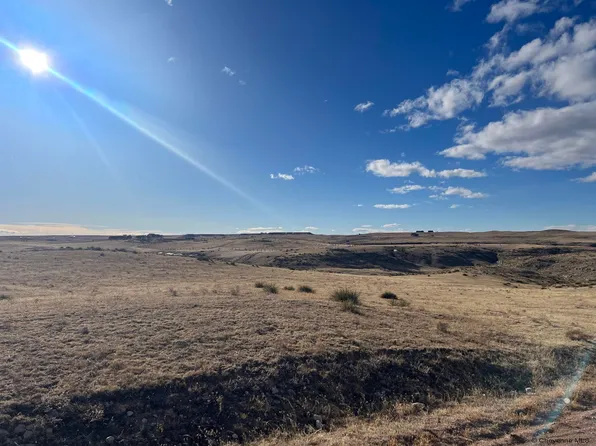 156 Black Jack Loop, Cheyenne, WY 82001