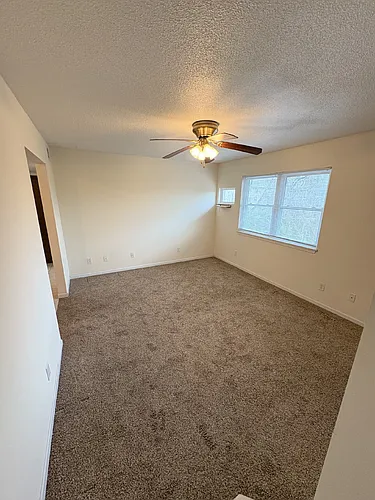 1030 Southpark Dr #7 Photo 1