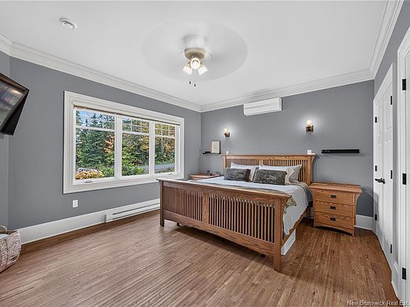 5th image of 128 Slipp Dr