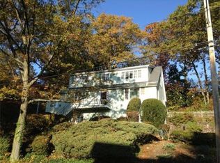 118 Arlington St, Winchester, MA 01890