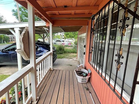 3rd image of 737 Florence Ln