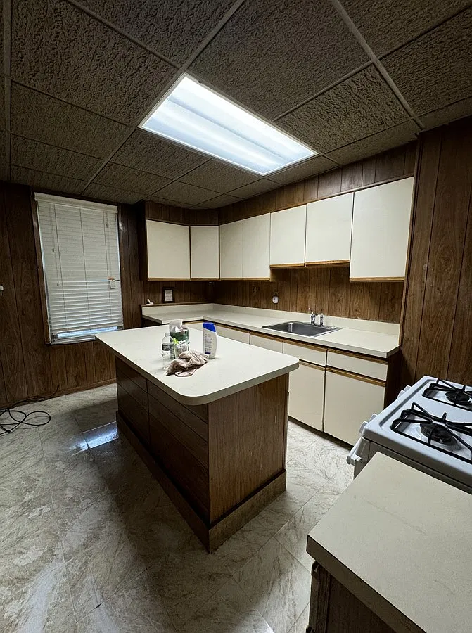 140 Bidwell Ave — Photo 1
