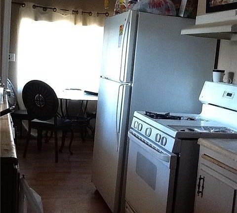3rd image of 21665 Eucalyptus Ln
