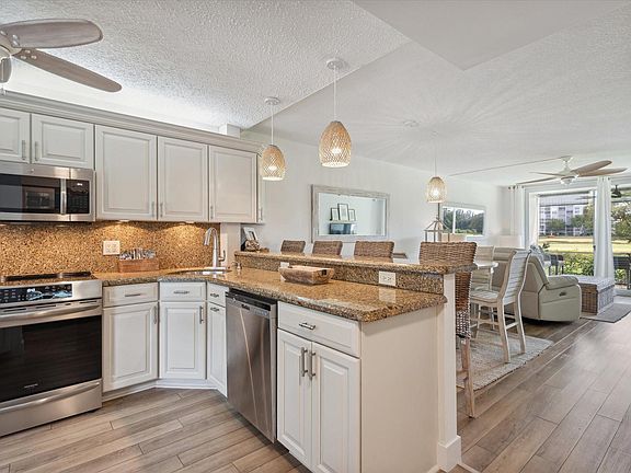 2nd image of 2851 S Palm Aire Drive #105