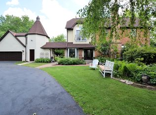 770 Terrace Dr, Elm Grove, WI 53122