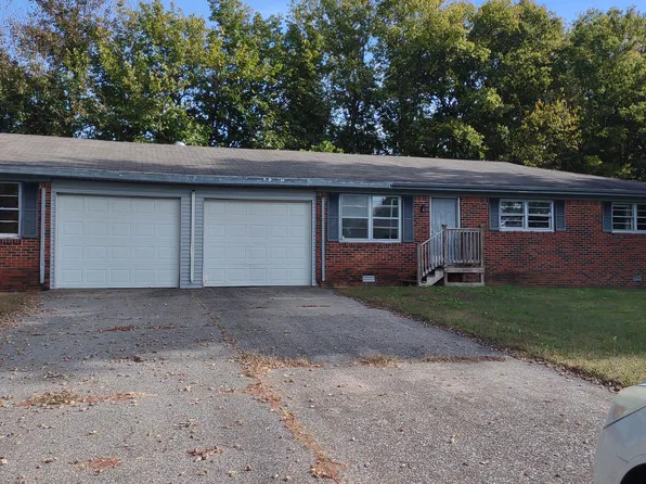110 Rebecca Ln, Paducah, KY 42001