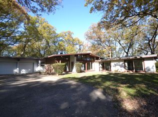 35W424 Miller Rd, Dundee, IL 60118